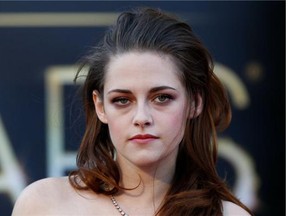 Kristen Stewart is a scrooge when it comes to antidepressants. But don't worry about her, she blinks through and shrugs off bad press.