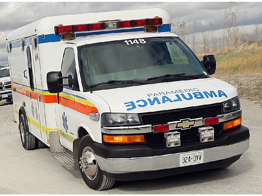 Essex-Windsor EMS honours veteran paramedics | Edmonton Examiner