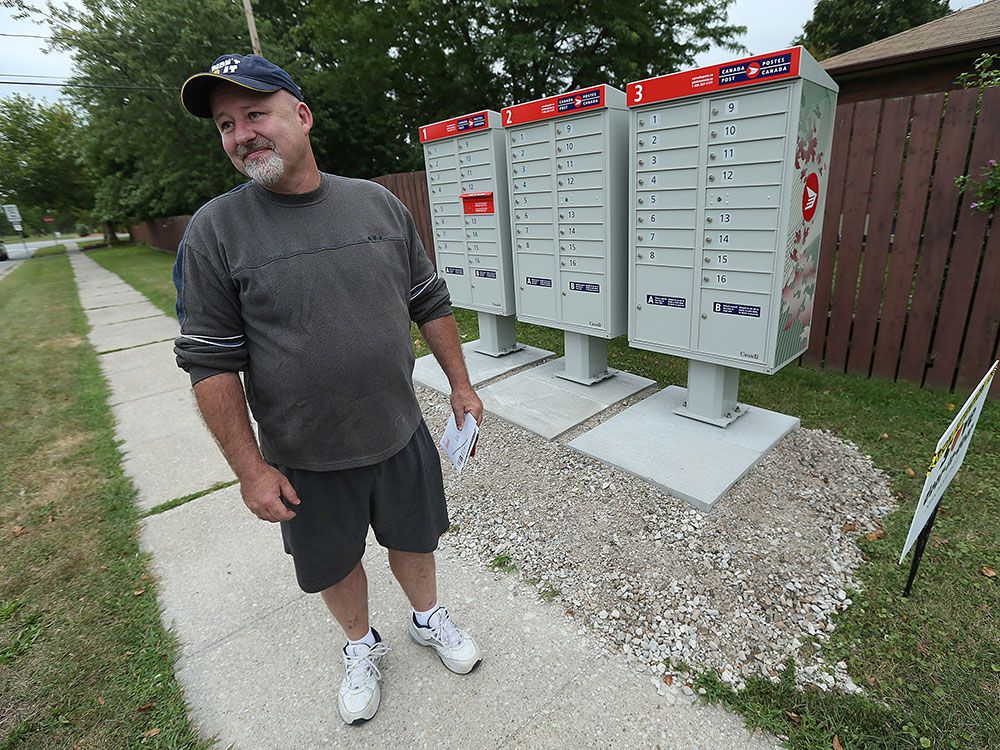 Canada Post backs off community mailboxes Toronto Sun