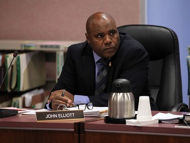 John Elliott participates in the auditor general report debate during a council meeting at city hall in Windsor on Thursday, October 29, 2015.