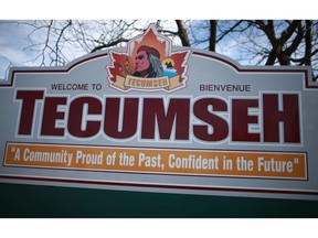 The Town of Tecumseh sign.