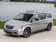 2016 Chrysler Town & Country