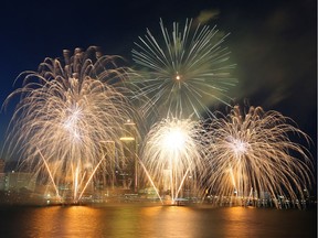 The annual Ford Fireworks light up the Detroit skyline from the riverfront in Windsor on Monday, June 27, 2016.  (TYLER BROWNBRIDGE/Windsor Star)