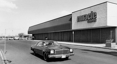 March 16, 1981: Exterior of the Miracle Mart at Devonshire Mall.