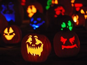 Jack-o'-lanterns are displayed in La Canada Flintridge, California, on Oct. 22, 2014.