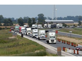 CHATHAM-KENT, Ontario - August 25, 2015. File photo. Traffic backs up on highway 401 near Merlin Road in Chatham-Kent after a truck mva in the construction zone - east of Tilbury.  Construction continues on 401 east of Tilbury to Chatham-Kent. (JASON KRYK/The Windsor Star)