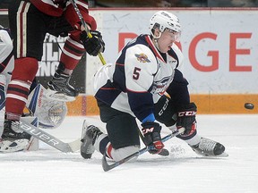 Windsor Spitfires defenceman Austin McEneny, seen here in action on Jan. 6, 2017, had a pair of assists on Feb. 18, 2017 to help his club rally for a 3-1 win over the Guelph Storm.