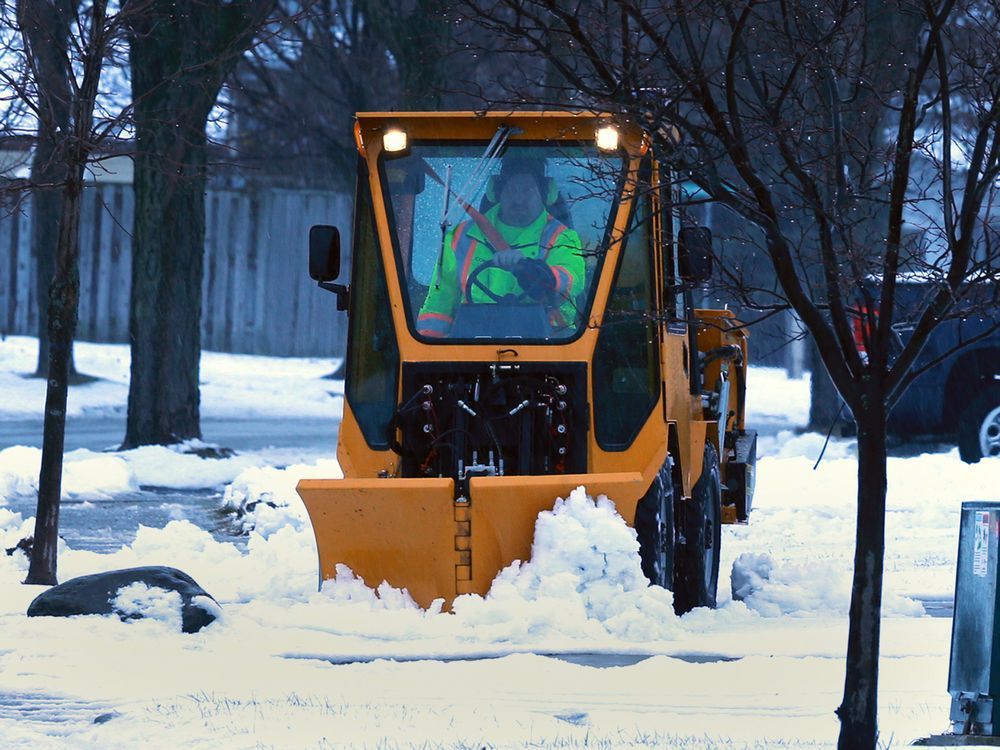 Amherstburg Clearing Snow From All Town Sidewalks This Winter 