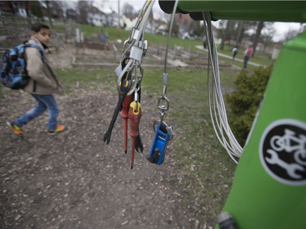 Tune up bicycle maintenance stations coming to Windsor Windsor Star