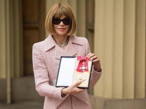 Editor-in-Chief, American Vogue and Artistic Director Dame Anna Wintour poses for a photo after receiving her Dame Commander insignia from Britain&#039;s Queen Elizabeth II at an Investiture ceremony at Buckingham Palace, London, Friday May 5, 2017. (Dominic Lipinski/PA Pool via AP)
