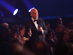 When Howie Mandel played a Boston doctor on the 1980s medical drama &ampquot;St. Elsewhere&ampquot; it wasn&#039;t the medical jargon he struggled with - it was his Canadian accent. Mandel is seen wandering into the crowd during the opening of the 2017 Canadian Screen Awards in Toronto on Sunday, March 12, 2017. THE CANADIAN PRESS/Peter Power