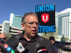Dave Cassidy, new president of Unifor Local 444, speaking at a rally for striking Caesars Windsor employees on May 8, 2018. Cassidy said Wednesday evening the casino and union should reach a deal by Thursday.