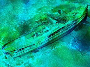 Using a method invented by Jerry Elia- son, 3D imaging of the J. H. JONES was created utilizing a special, remote-oper- ated video camera lowered to the ship- wreck. The toppled smoke stack lies near mid-ship.