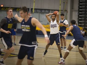 WINDSOR, ONT:. OCT. 29, 2018 -- The Windsor Lancers men's basketball team practice at the St. Denis Centre, Monday, Oct. 29, 2018.