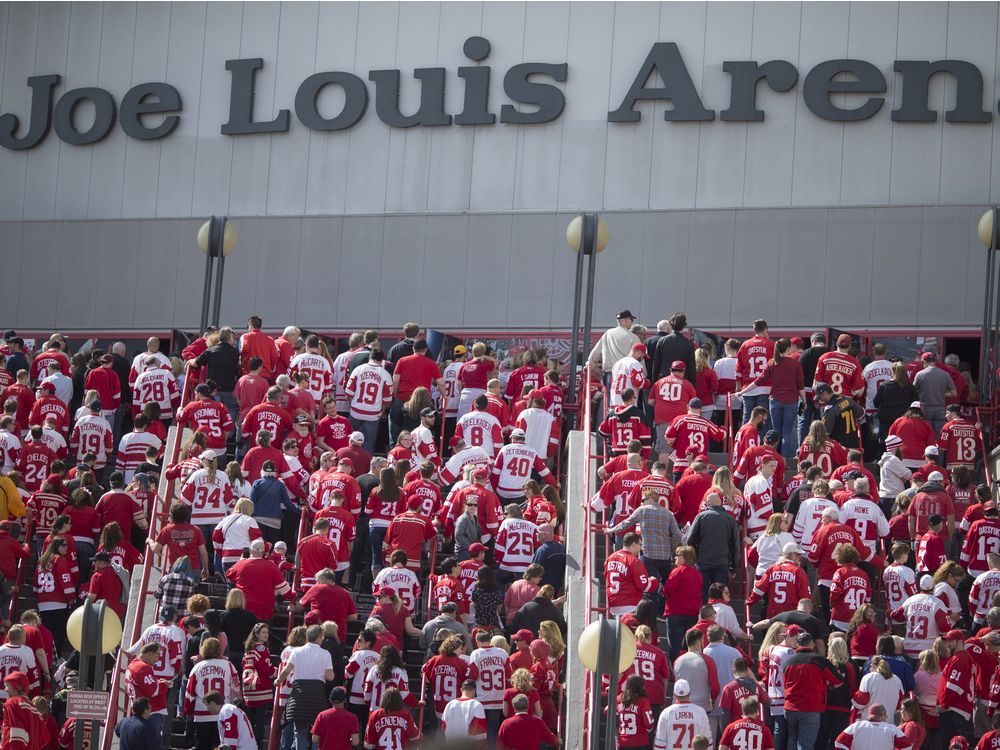 Joe Louis Arena and Detroit Red Wings Online Memorabilia Auction