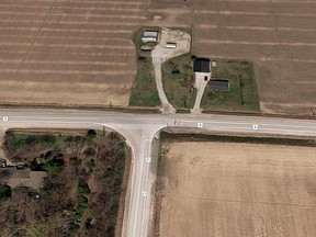 A 2018 Google Maps image showing the intersection of County Road 8 and County Road 31 (Albuna Townline).
