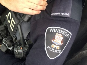 Shoulder badge of an Amherstburg officer of the Windsor Police Service.