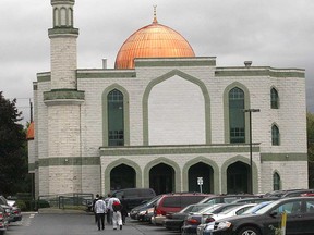 The mosque of the Windsor Islamic Association at 1320 Northwood St. is shown in this 2009 file photo.
