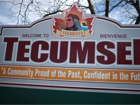 The Town of Tecumseh sign.