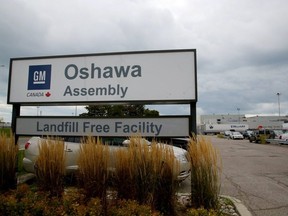 A sign welcomes visitors to the GM assembly plant in Oshawa, Ont., on Sept. 24, 2019. (Reuters/Chris Helgren)