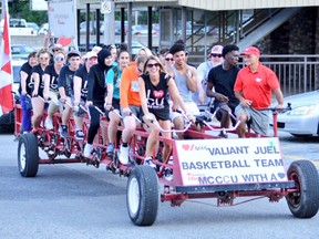 Motor City Community Credit Union supports several non-profit organizations and causes, including The Heart and Stroke Foundation of Canada’s Big Bike ride fundraiser.