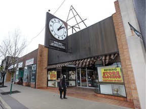 Windsor, Ontario. April 30, 2020. The unmistakeable 'giant clock' of Halmo Jewellers on Ottawa Street Thursday.  The landmark property of Halmo Jewellers has been sold and the current Halmo family owners have about a week to clear out decades of memories.