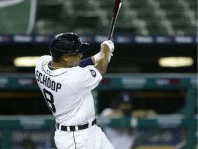 Second baseman Jonathan Schoop is returning to the Detroit Tigers after signing a new one-year deal on Friday.