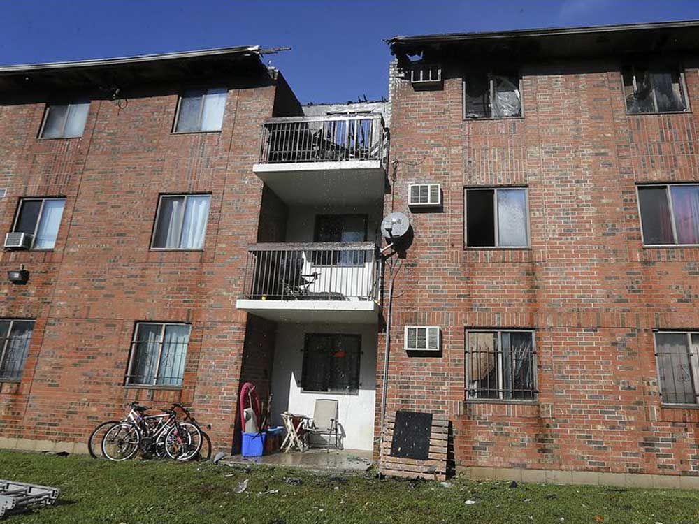 As Many As 100 Residents Displaced By Apartment Fire In East Windsor ...