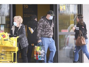 Shoppers are shown at the No Frills grocery store on Wyandotte St. E. in Windsor, Nov. 27, 2020.