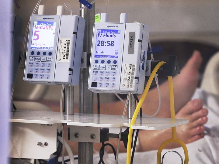  A COVID-19 patient’s monitors are shown on Monday at Windsor Regional Hospital’s Met campus intensive care unit.
