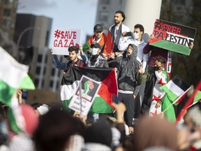 A large rally in support of Palestine, numbering approximately 300 people, was held at the foot of Ouellette Avenue in downtown Windsor on Tuesday, May 11, 2021.