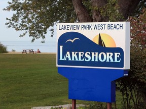 Lakeshore, Ontario. September 23, 2020. Belle River Lakeview Park West Beach Wednesday.  Weather conditions were ideal. (NICK BRANCACCIO/Windsor Star)