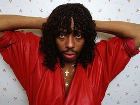 A new documentary on Legendary funkmeister Rick James pulls back the curtain.