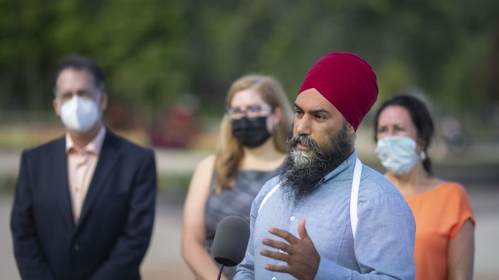 NDP leader Jagmeet Singh promises cap on cellphone bills during Windsor stop