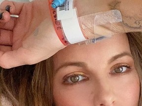 Kate Beckinsale shared this image on her Instagram account after she was hospitalized in Las Vegas.