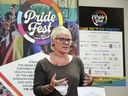 Mel Lucier spricht auf einer Pressekonferenz am Freitag, den 15. Oktober 2021 über die Organisation des Windsor-Essex Pride Fest, die die Community über ihr QConnect Plus-Programm informiert.