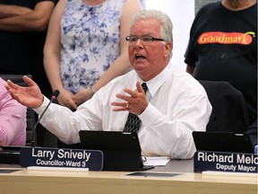 Essex Mayor Larry Snively is shown during a council meeting in Essex on Sept. 8, 2015.