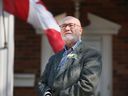 Jerry Barrici, członek Windsor International Relations Committee i prezes Polsko-Kanadyjskiego Stowarzyszenia Biznesu i Profesjonalistów, pojawia się w swoim domu w Windsor w środę, 9 marca 2022 roku.