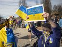 W niedzielę 6 marca 2022 r. Pat Doll wziął udział w wiecu na ulicy Ottawa, podczas gdy członkowie i sympatycy ukraińskiej społeczności Windsor zorganizowali trzeci wiec na ulicy Ottawa, aby wesprzeć trwającą na Ukrainie wojnę.