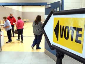 Windsor, Ontario October 22, 2018. Area residents vote in the municpal election at Capri Pizzeria Recreation Complex on Election Day in Windsor October 22, 2018.