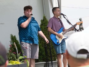 City's birthday bash a hit despite Mayor's Walk washout Windsorband Leave That Kids Alone will perform in the city center on Saturday 21 May 2022 during the 130th anniversary of the city.