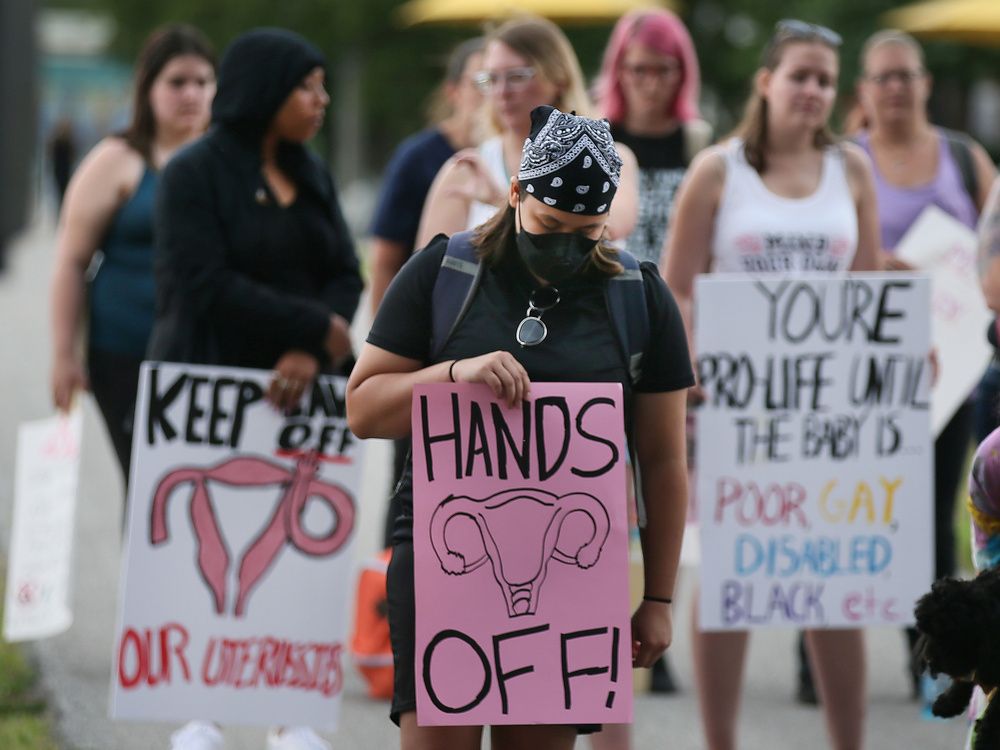 Prochoice supporters rally in downtown Windsor Healthing.ca
