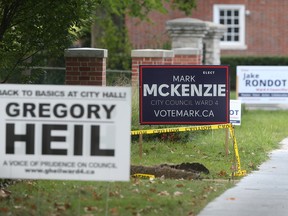 Municipal election campaign signs are shown in Walkerville on Tuesday, September 13, 2022.