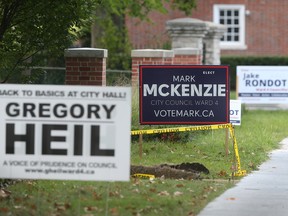 Municipal campaign signs will be displayed in Walkerville on Tuesday, September 13, 2022.