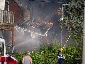 Une vue des dommages causés par le feu à une maison dans le bloc 1100 de Walker Road à Windsor le 21 septembre 2022.