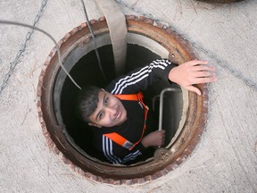 LiUNA!625 welcomed hundreds of local students on Friday, October 28, 2022 to demonstrate state-of-the-art construction equipment and skills training. Esho Shah, 15, a St. Anne Catholic High School student got a chance to check out working conditions in a pipeline manhole.