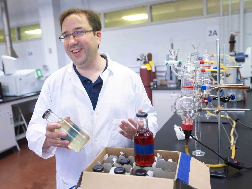 UWindsor opens boozy new lab to support industry Windsor Star