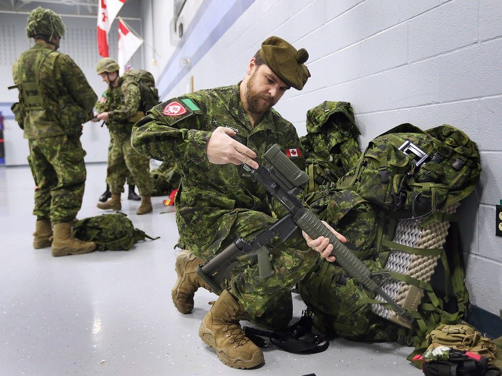 canadian-armed-forces-hosting-windsor-career-fair-windsor-star