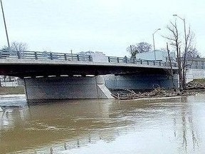 Chatham's Fifth Street bridge is shown over the Thames River. (File/The Daily News)