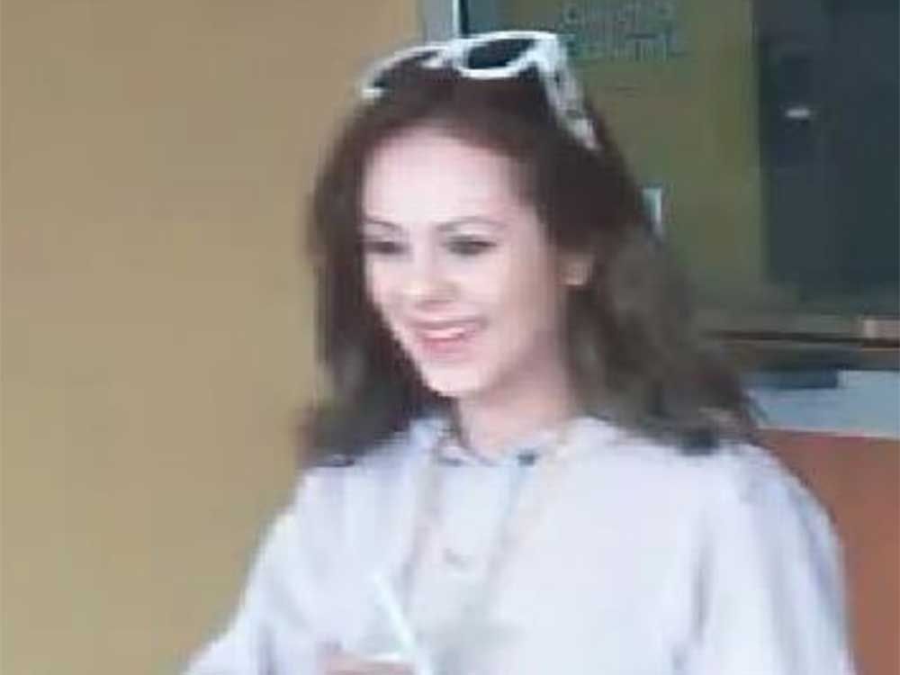 Mystery woman sought as Windsor identity fraud suspect | Windsor Star